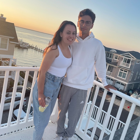 MEET YOUR BUYER/SELLER ;) - Picture 3 of 10